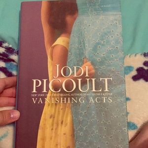 Jodi Picoult vanishing acts